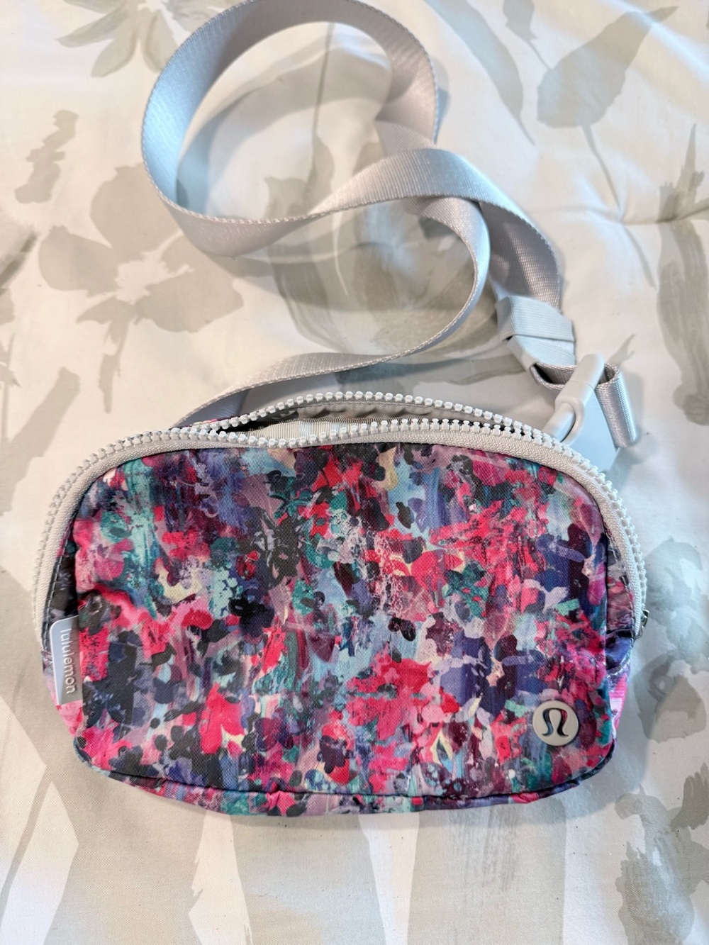 lululemon athletica Multicolor Anywhere Crossbody Bag like new
